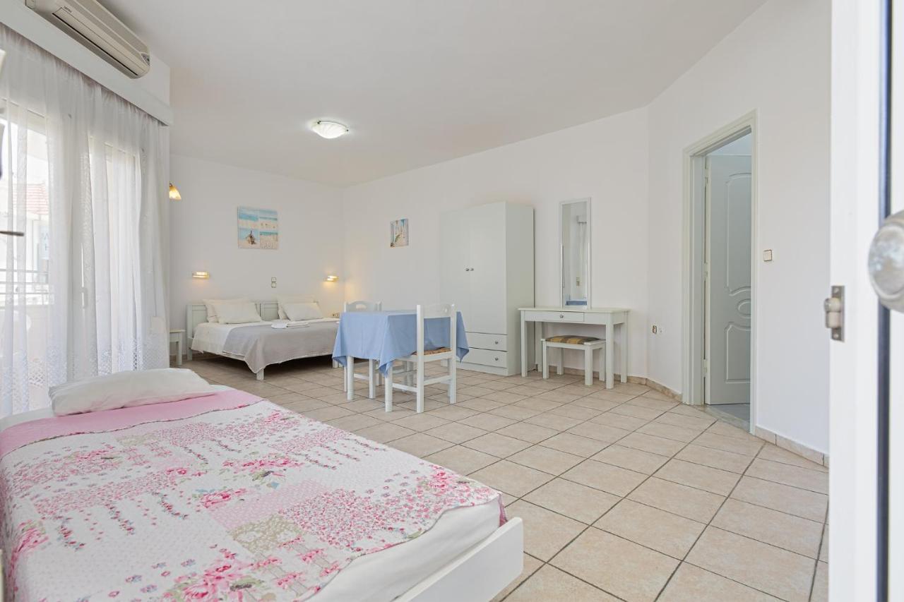 Marias Studios And Apartments Platanias  Exterior photo